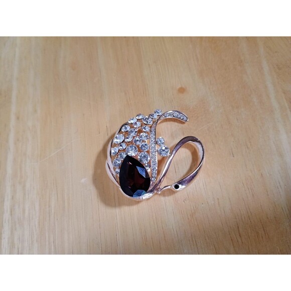 Rose Gold Rhinestone Swan Pin Brooch - Picture 2 of 3